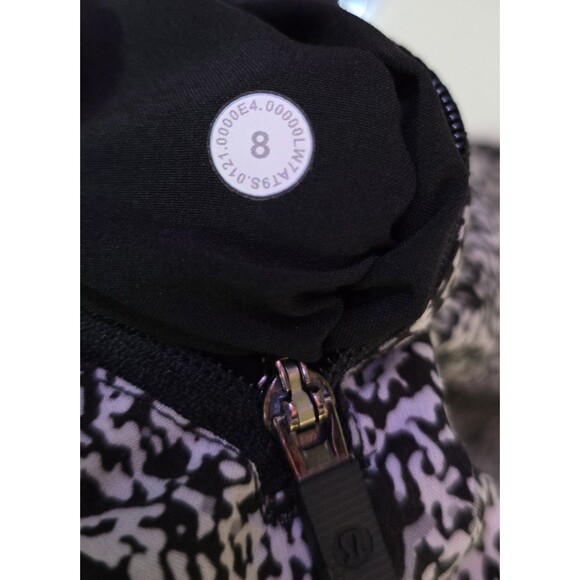 Lululemon Tracker Short V 4" Women's 8 Sporadic Black Rhino Grey - Picture 7 of 8